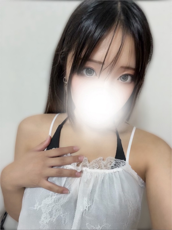 有村　ここね