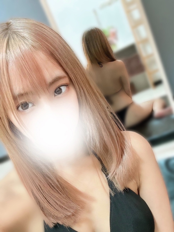 美月　さな