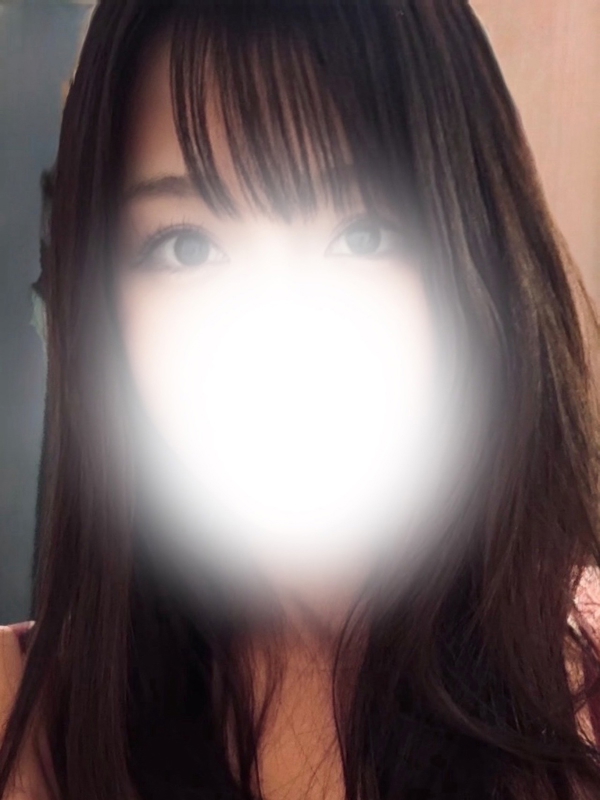 安達　ゆき